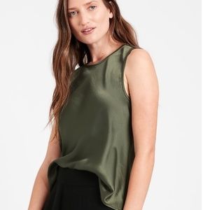 Banana Republic green bias cut satin top